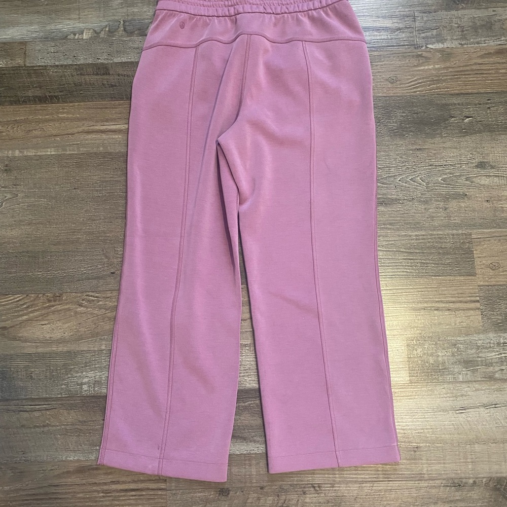 lululemon athletica pink/purple Joggers - Picture 2 of 4